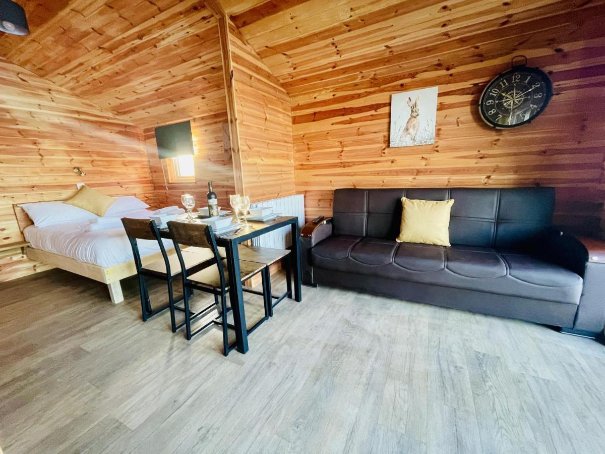 בוסטון Lakeside Fishing Retreats מראה חיצוני תמונה